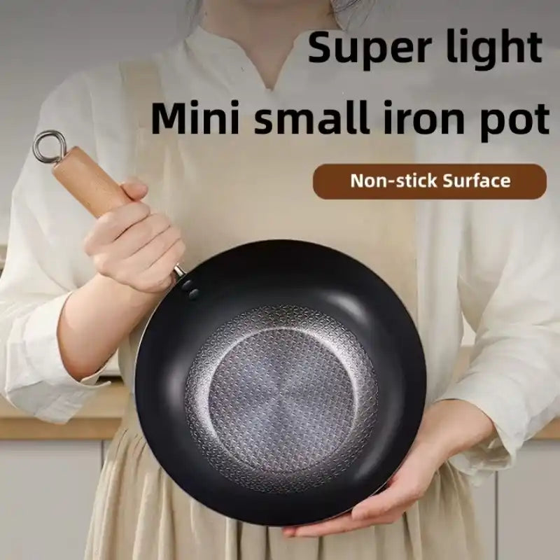 Zynella 20/24cm Non-Stick Cast Iron Wok – Small Household Frying Pan