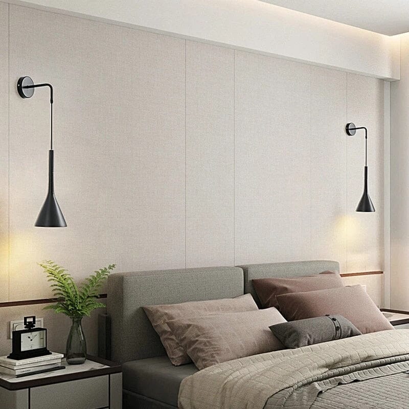 Lantern Sleek Wall Lamp