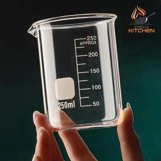 Zynella Borosilicate Measuring Cup